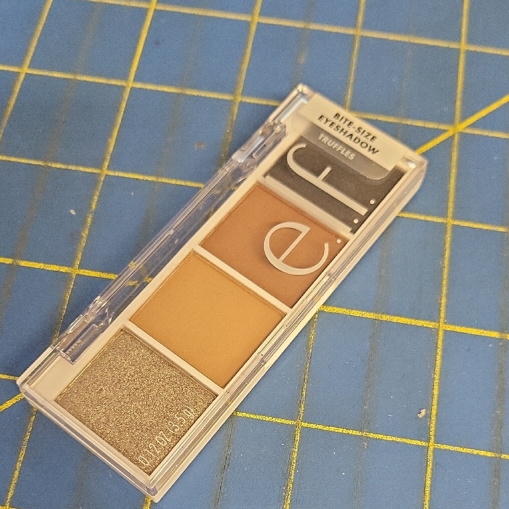 ELF Bite Size Eyeshadow Palette - Truffles 3.5g New Sealed